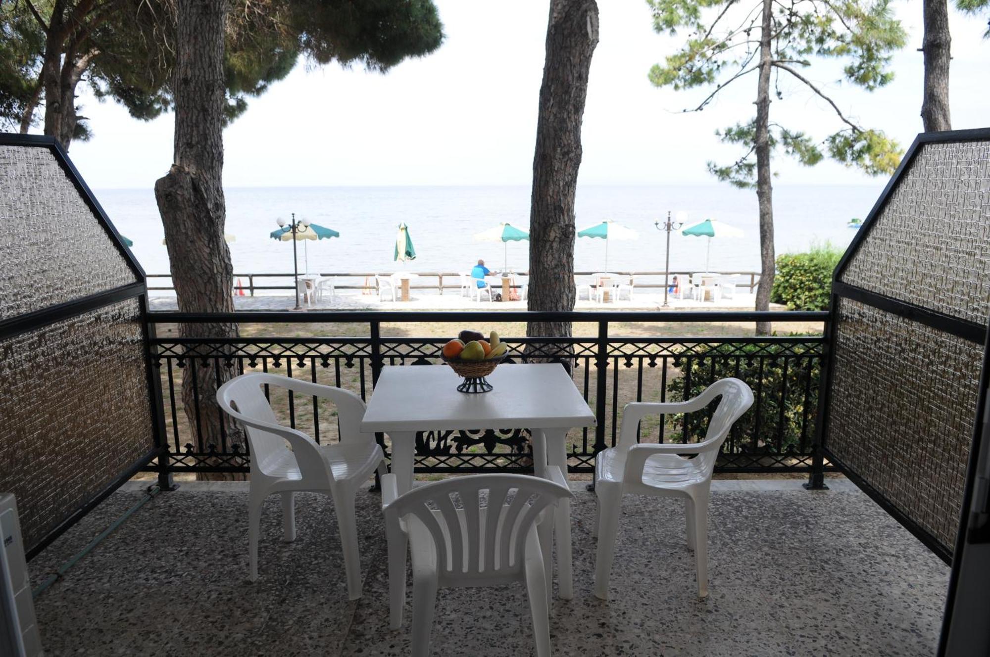 Castello Beach Hotel Argassi Exterior photo